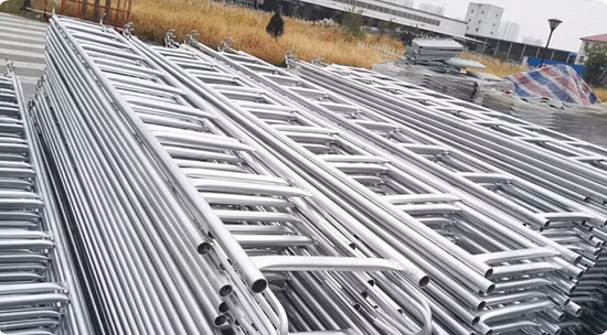 Mono de acero redondo del andamio del tubo de la industria que sube la escalera M50 del mono de 3M